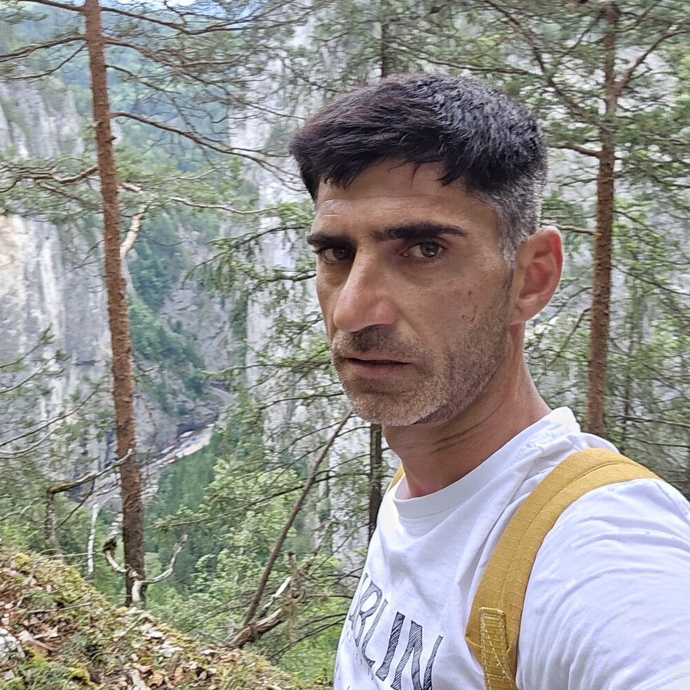 bondondon profile