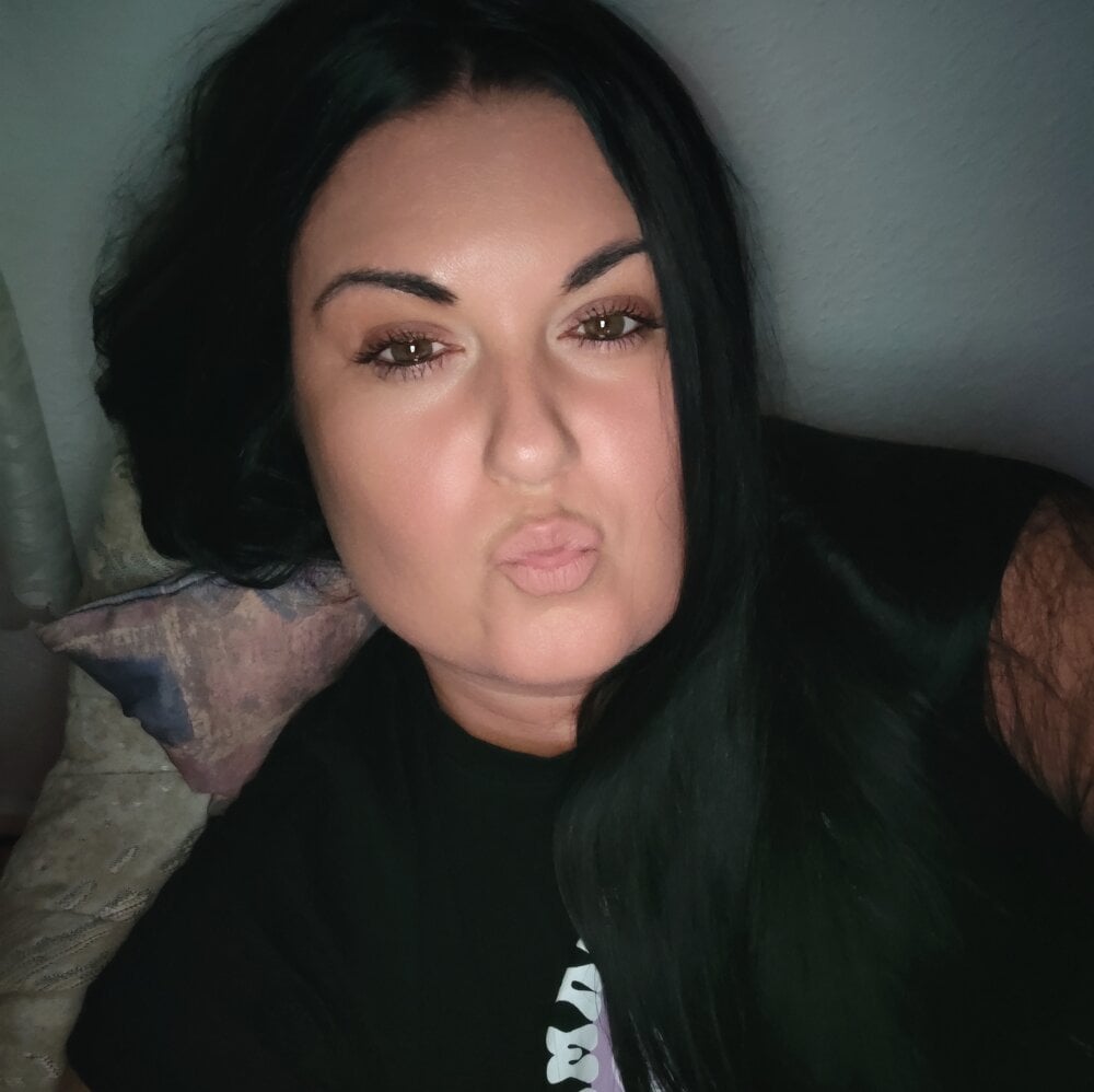TinaRobecca profile