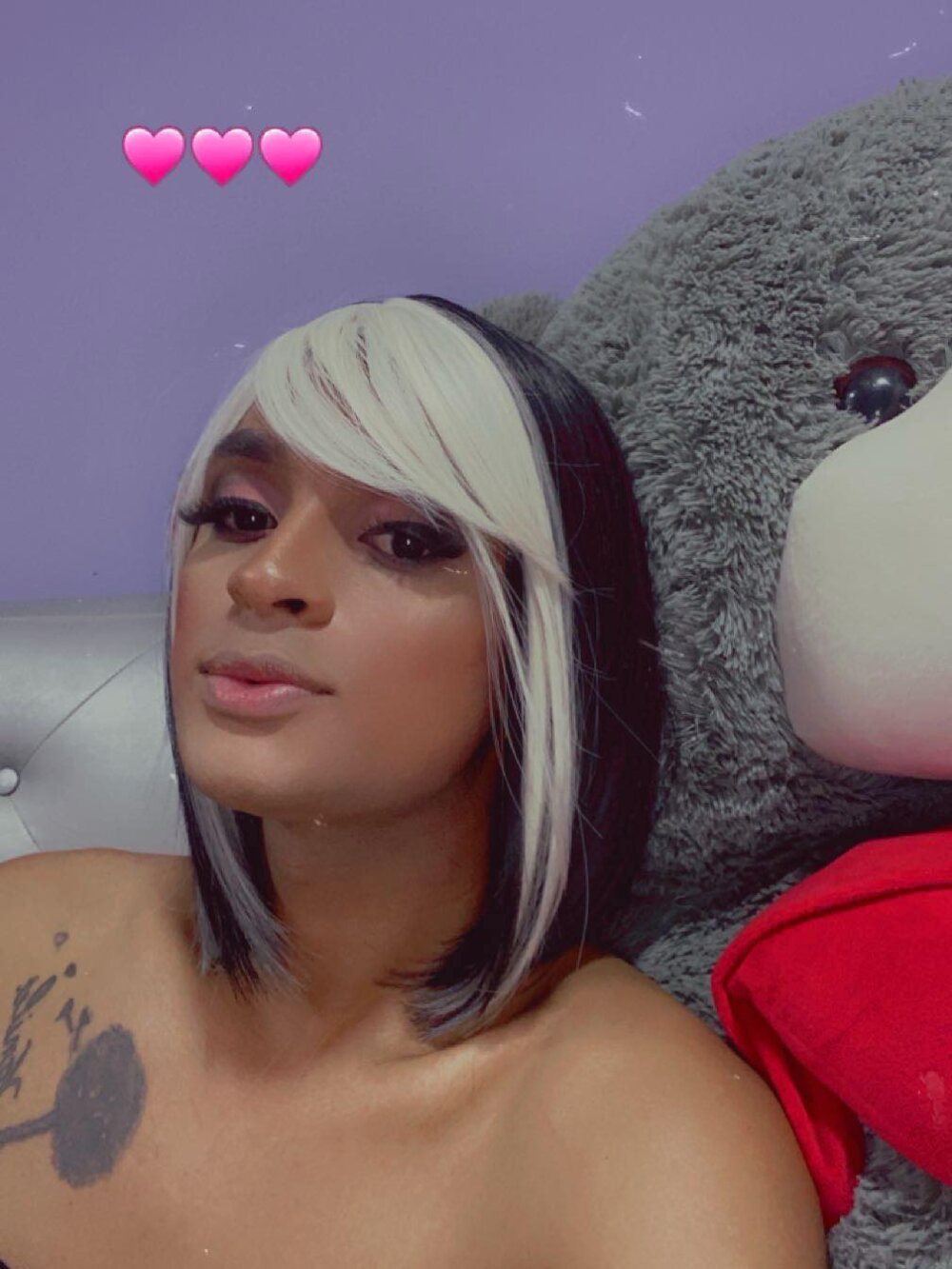 Vanessa Nauthygirls