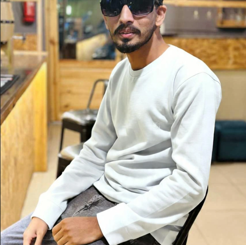 manuvish from stripchat