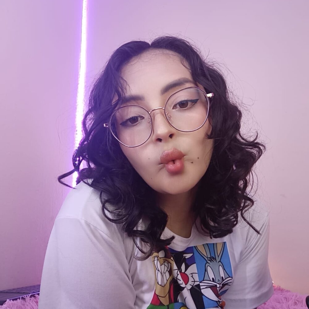 manumeow_ profile
