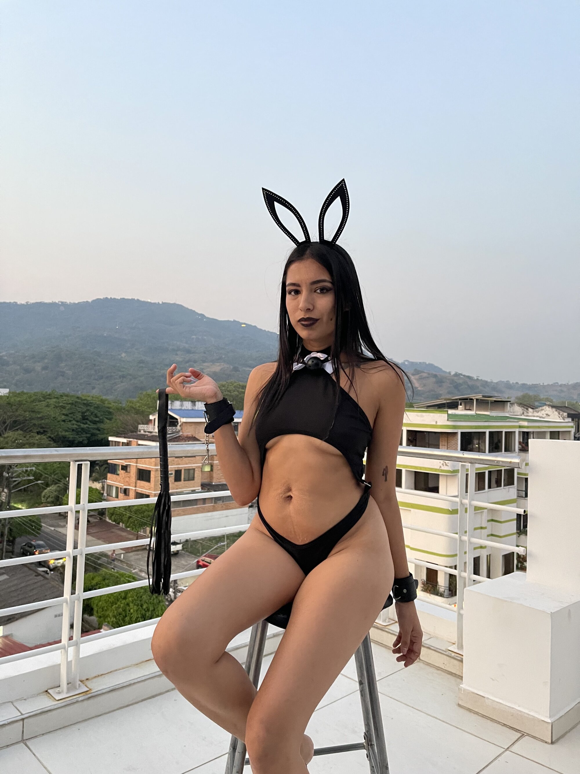 MELANYYFOX_