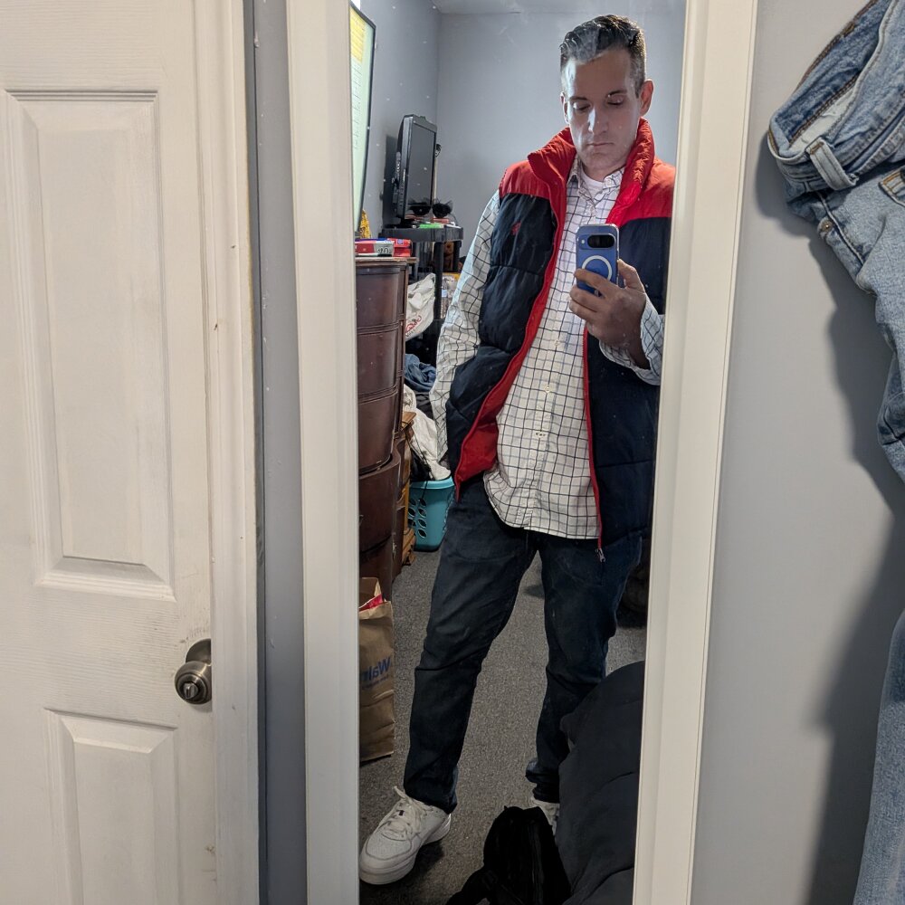 CorruptSexiness91's Offline XXX Chat