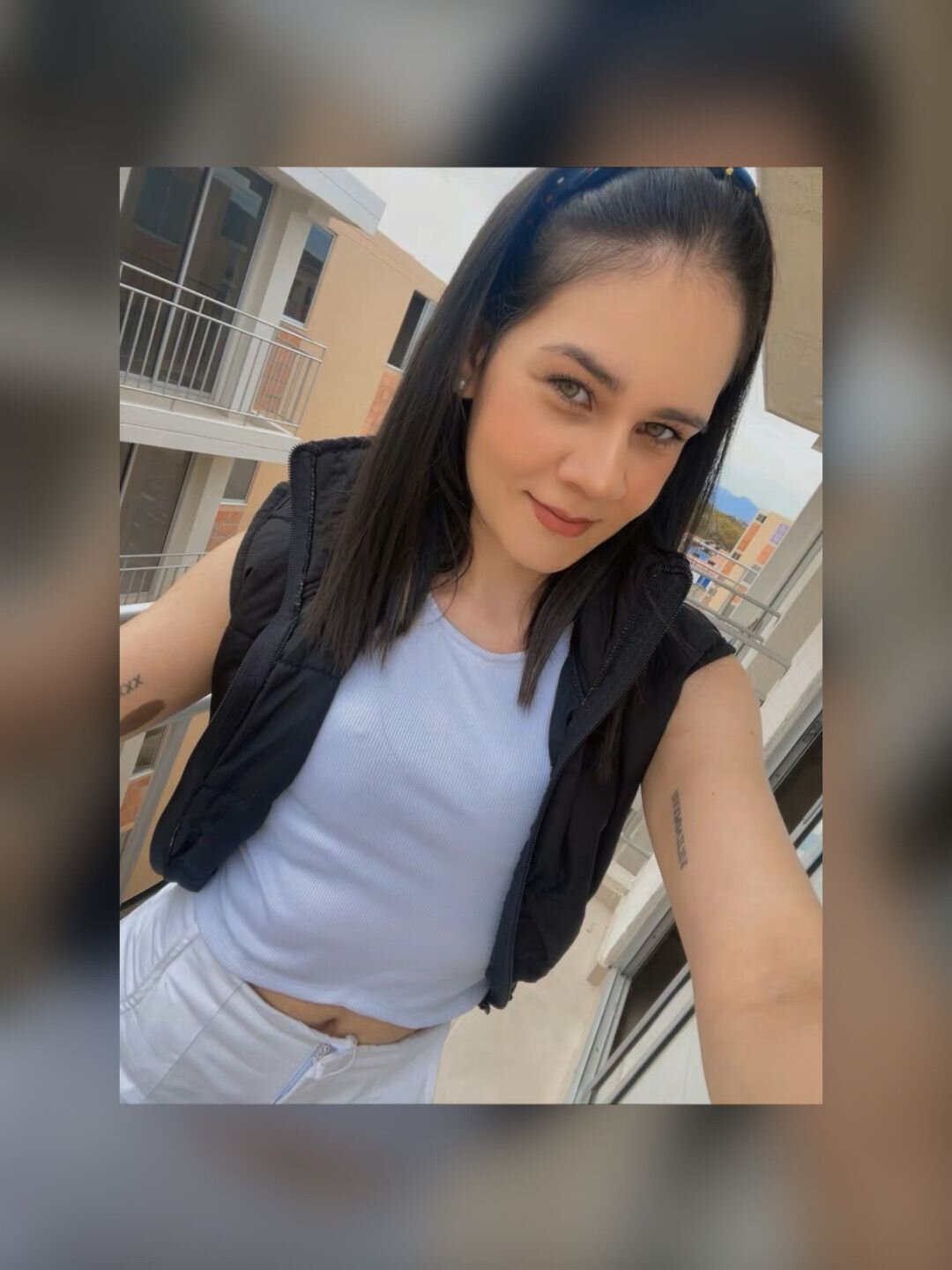 Abby_Connie