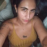 ArtemisaWalton's Offline Chat Room
