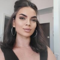 HottyMilf's Offline Chat Room
