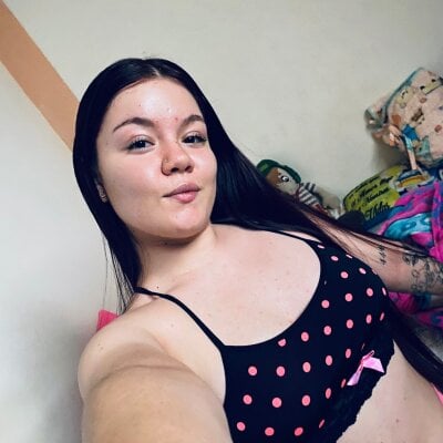 Scarlett__rose1 Female Latinmasturbation Live Webcam Chat