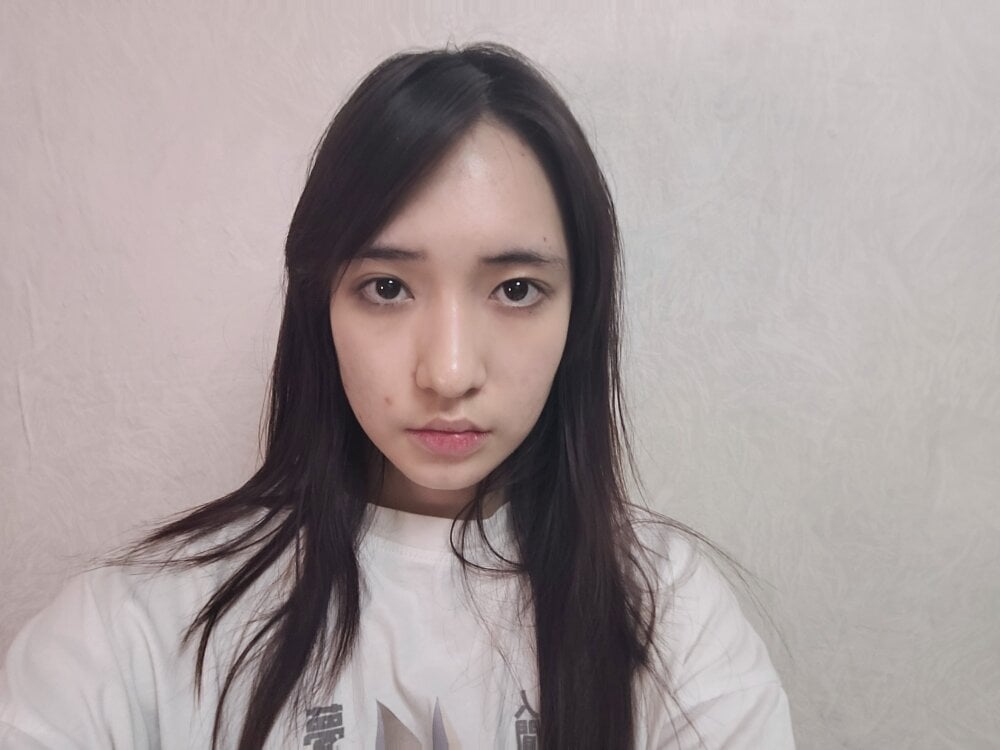 stripchat hayooncool webcam profile pic via watchgirlcam.com