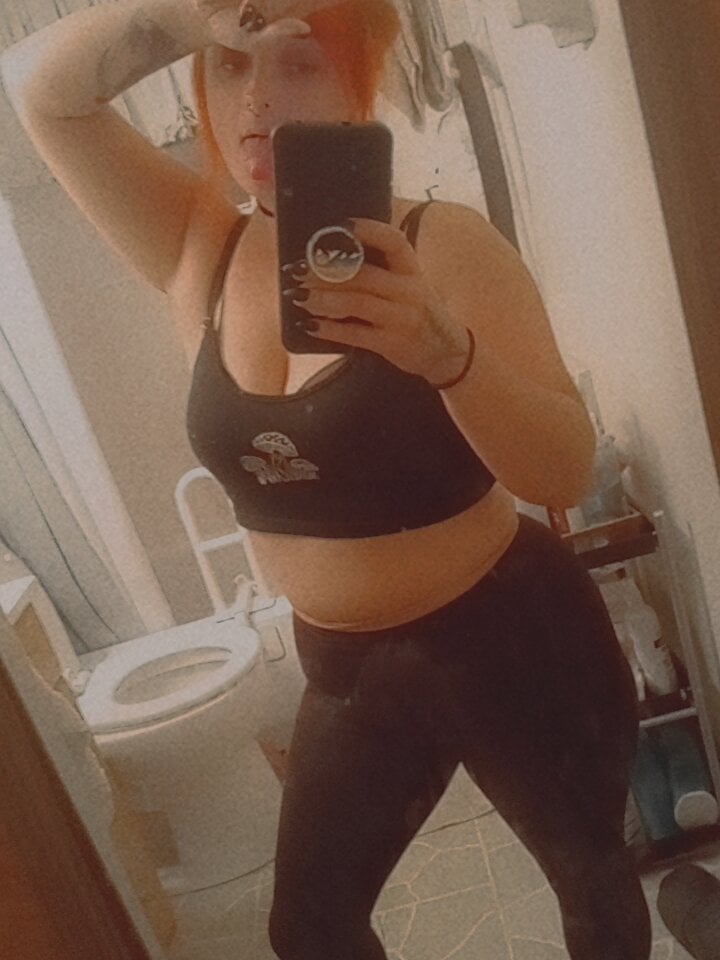 IzanamiNova 🙂 free nude cam