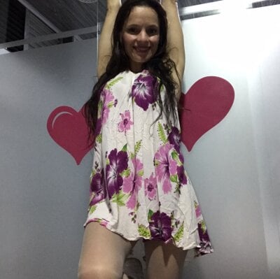 Hanamor Female Spanishspeaking Live Webcam Strip