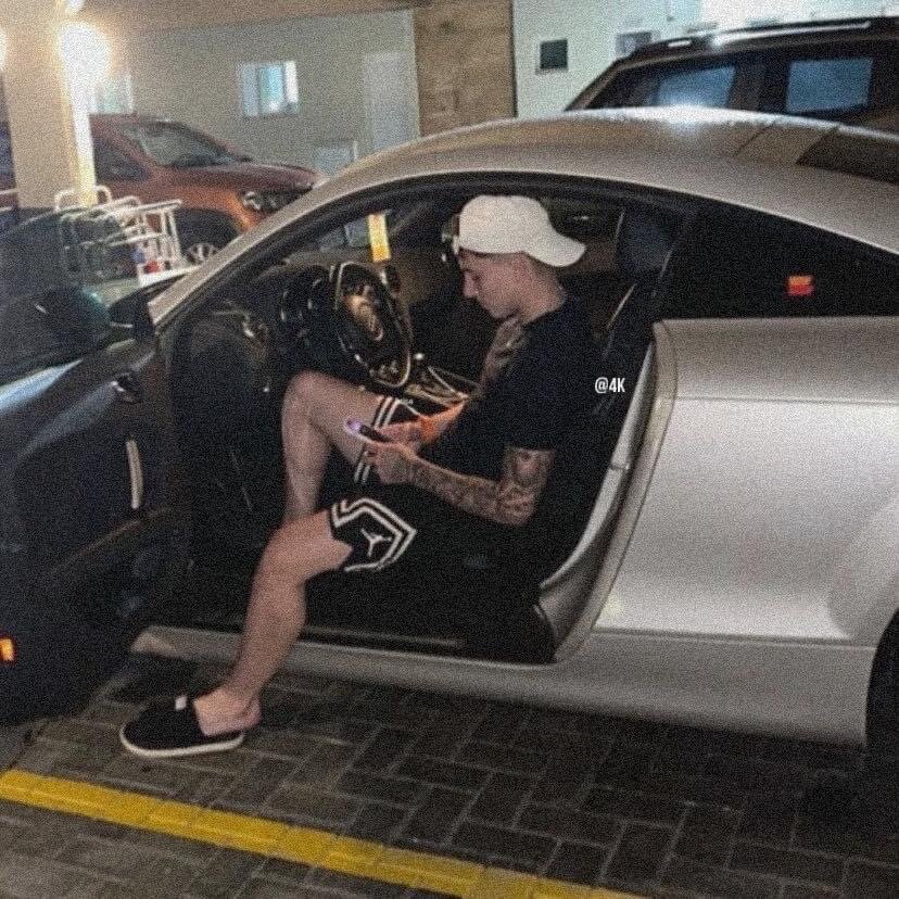 latin0020's Offline XXX Chat