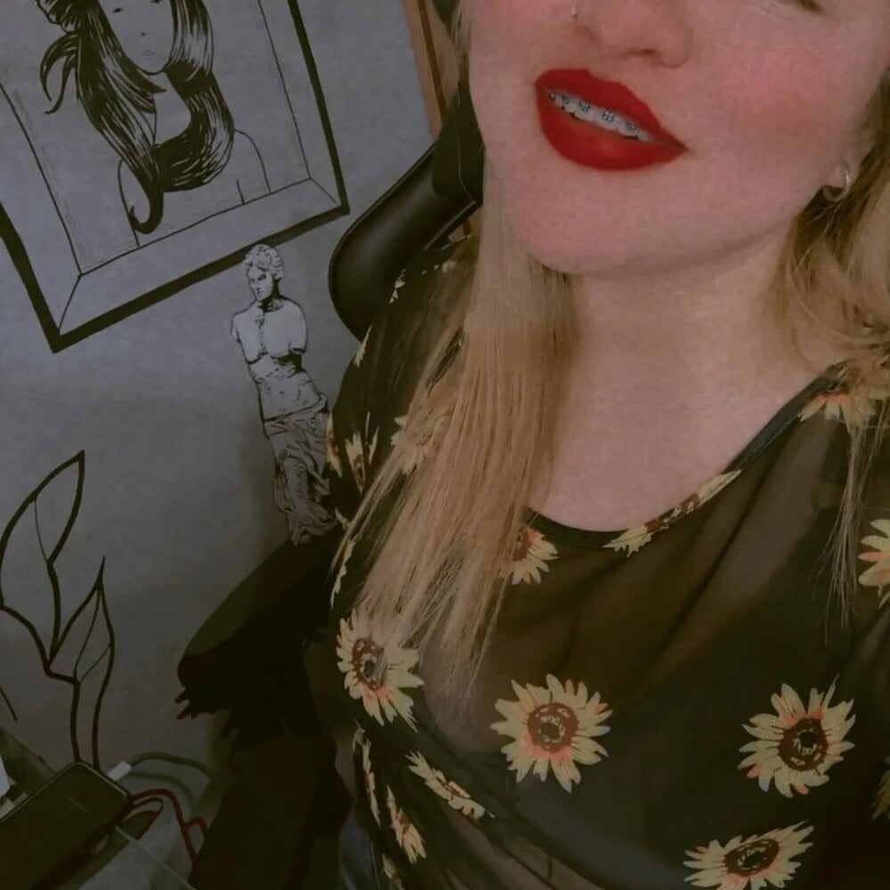 mega-livestrip.info sue_andersson livesex profile in the-country-of-beautiful-women cams