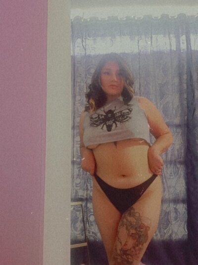 Mila_nixon02 private show