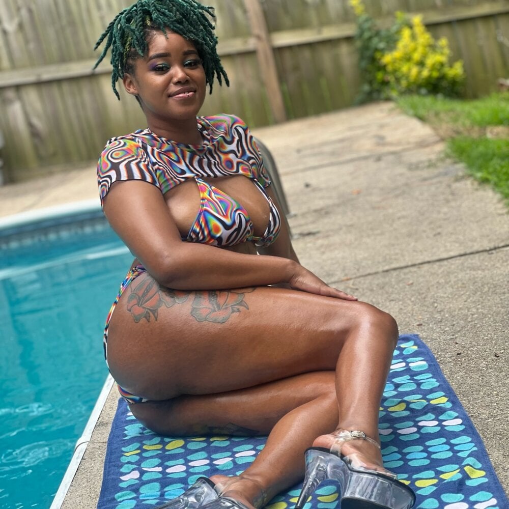 skyywitlove webcam profile - Guamanian