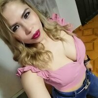 viviann_jones' Offline XXX Chat