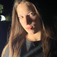 VeronaFare's Offline Chat Room