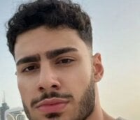 Robert7484 Webcam Model Profile