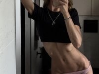 -AngelAri- webcam thumbnail