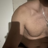 22Roni22's webcam live show