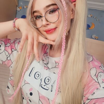Amelia__Lee 🐏 online chat