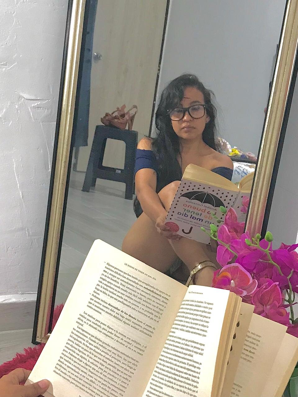 Natassha_Hot