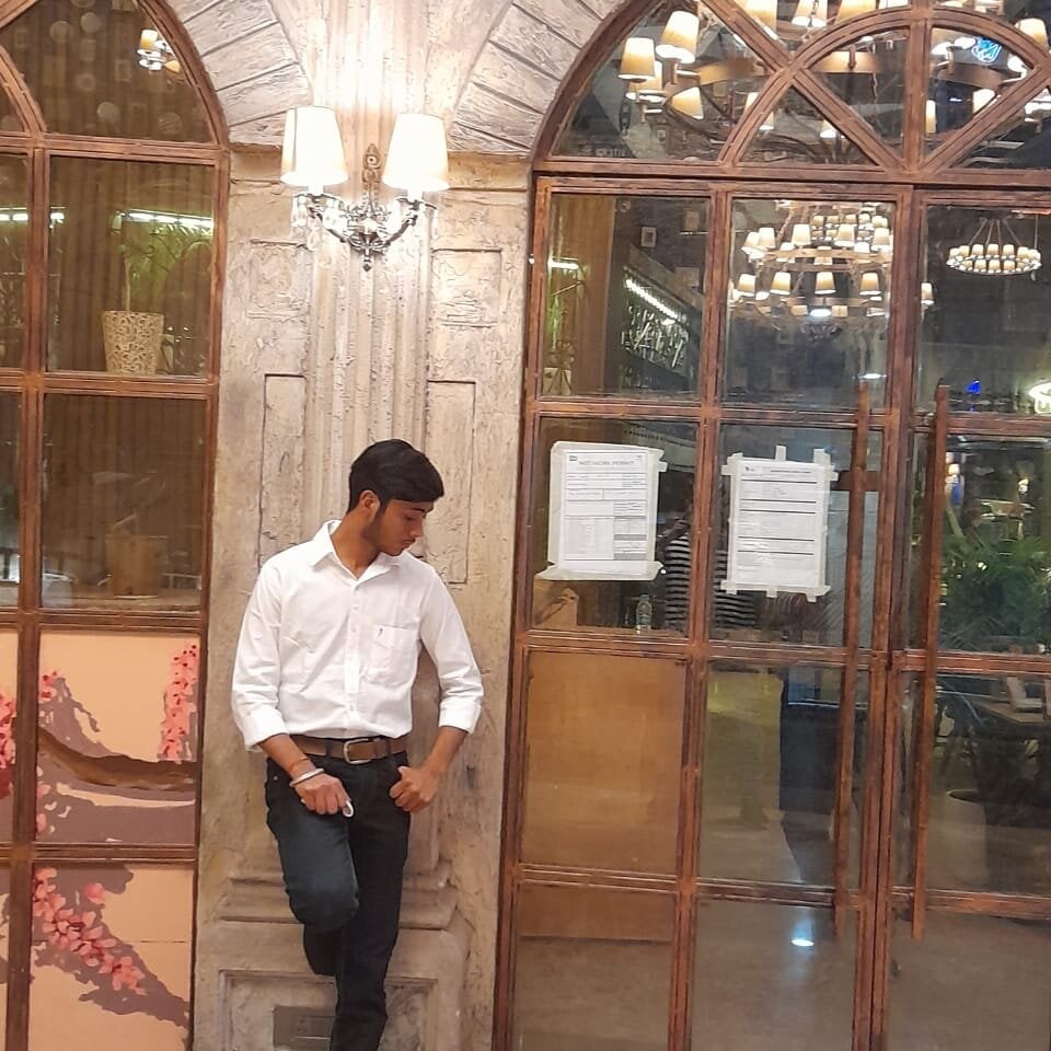 __Shubhj012__ profile