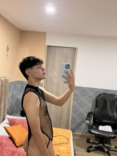 Derek_Sinn - Boy 