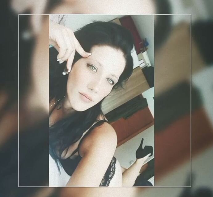 Live sex webcam photo for AnaisMoreno #290049334