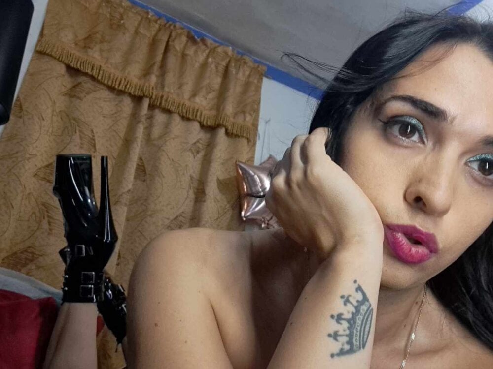 SARAMISHA profile