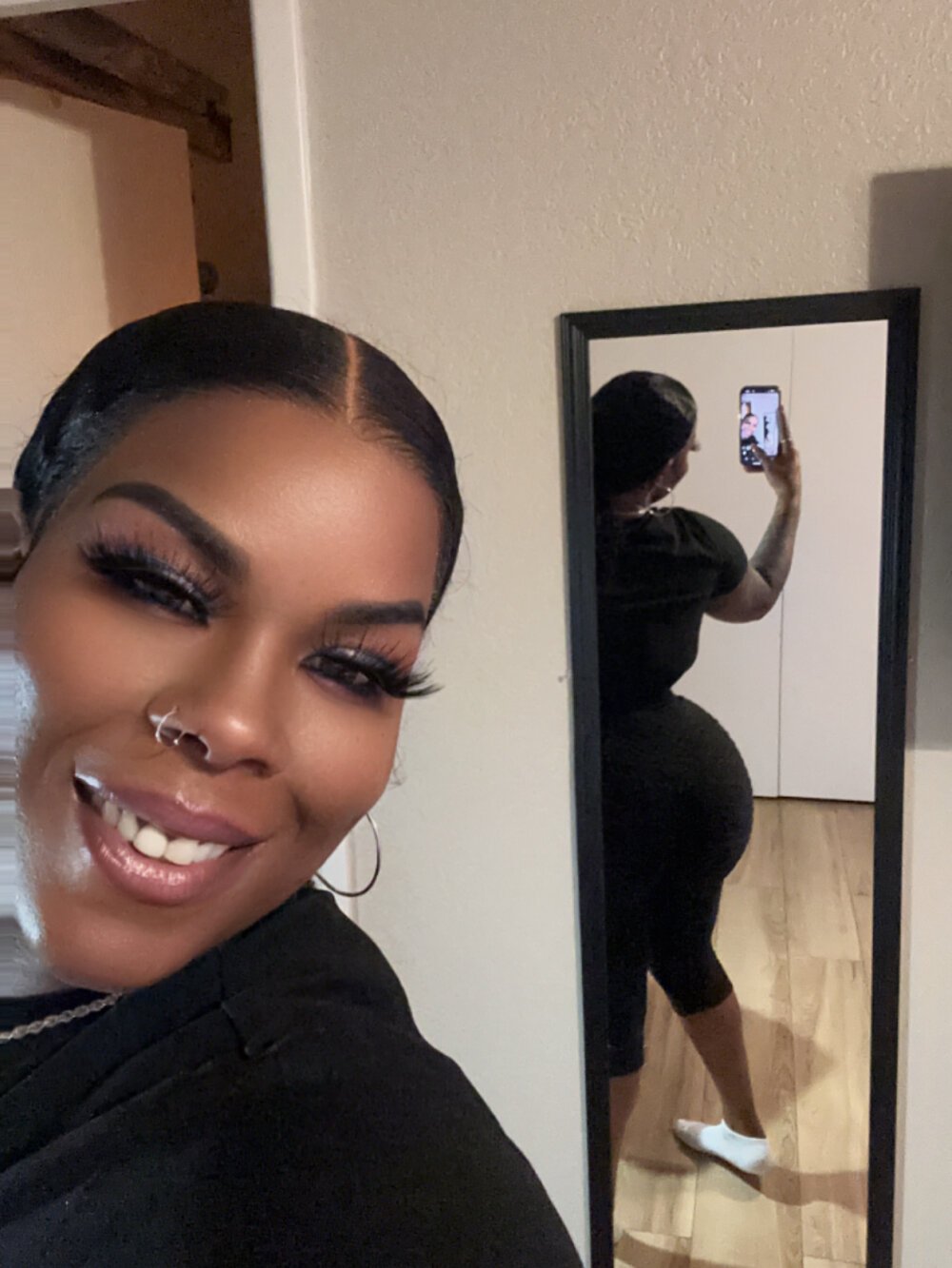 TattedBeautyCakz's Offline XXX Chat