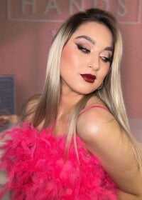BeckyDenner's Offline Chat Room