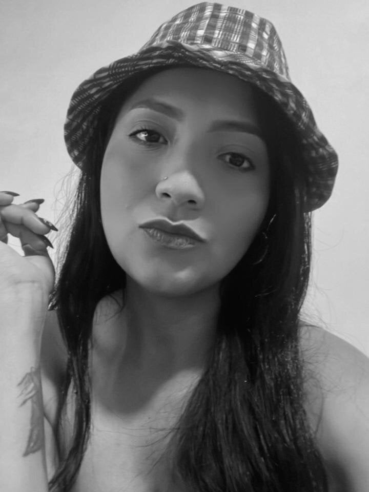 SARALOVE13 profile