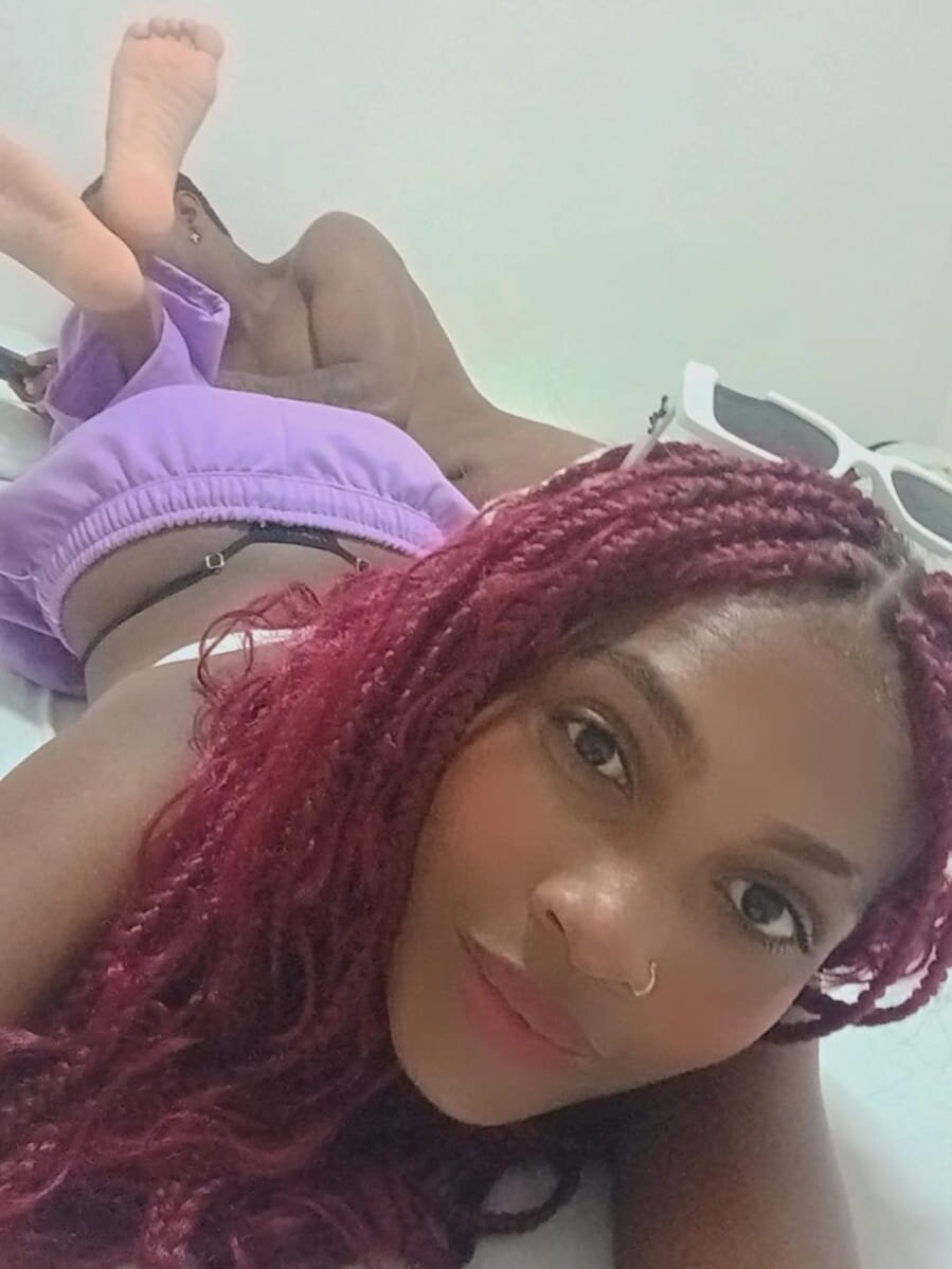 ebony_belle from stripchat