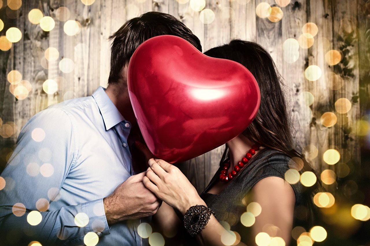IfYouLoveBigTitsMilf