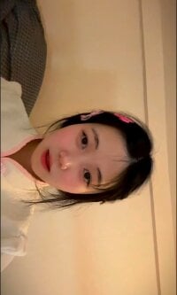 lura-10's webcam live show