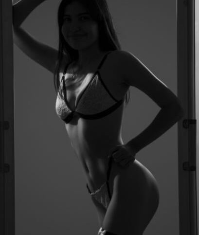 Live sex webcam photo for Cameron_cutee #289968433