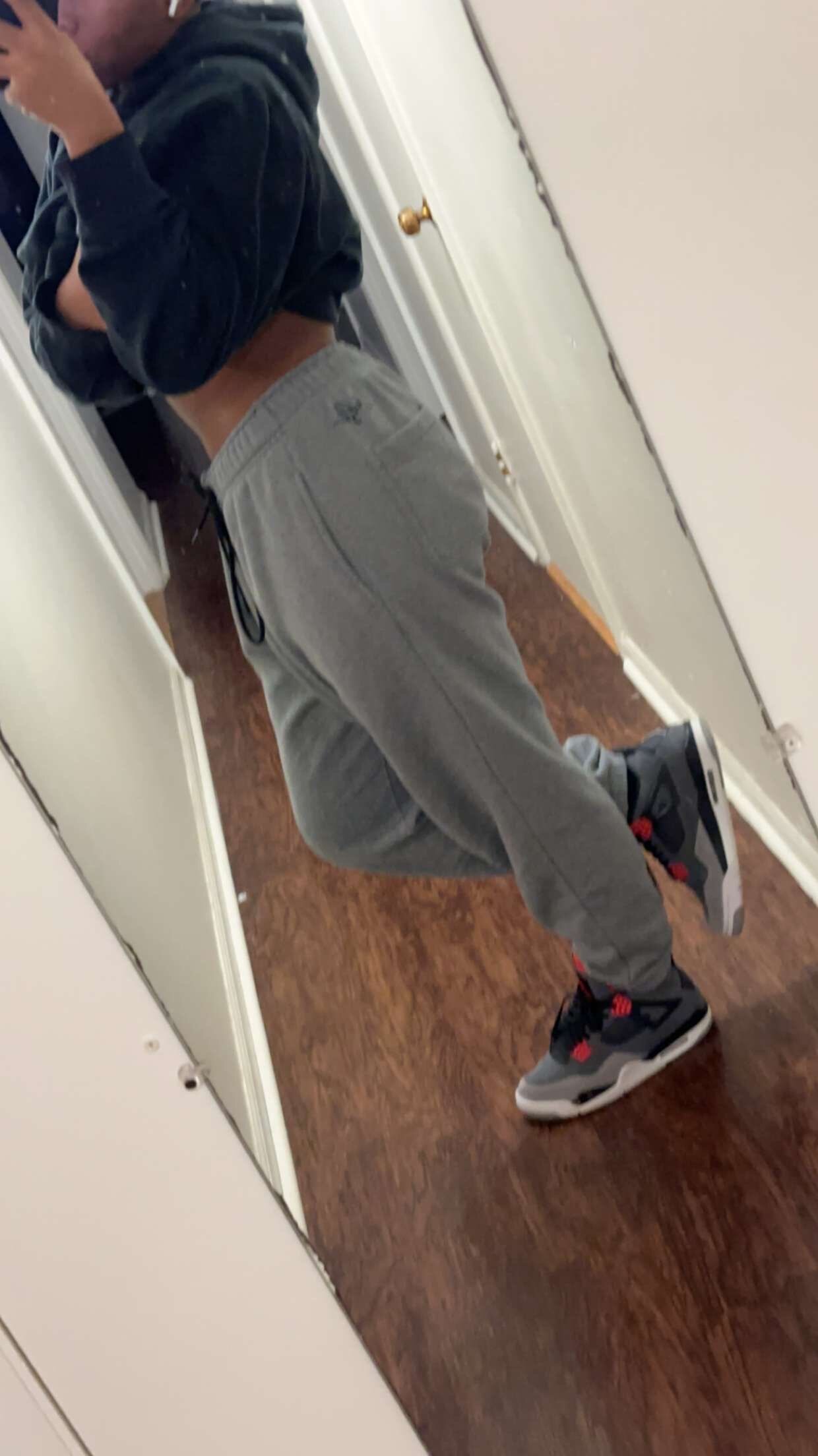 sexybigtitfemboy