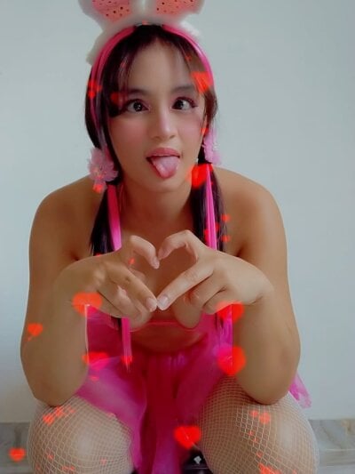 Anime_cutiee Female Tittyfuck Free Webcam Nude