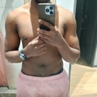 theblackertheberxy69's webcam live show