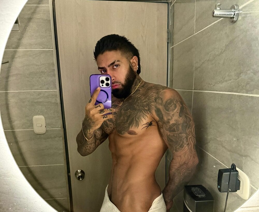 gavin_steele01