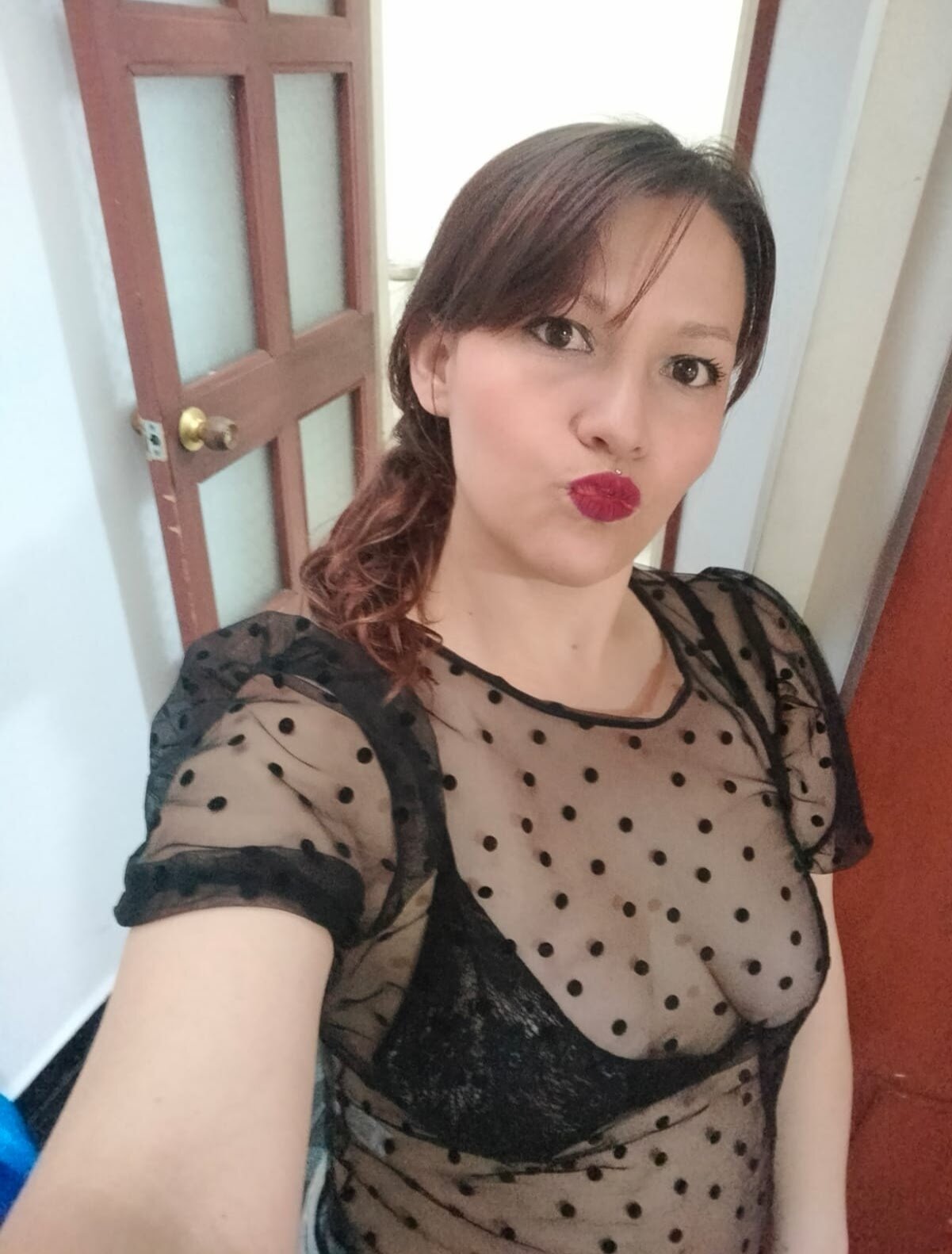 -Sweett-katiia-