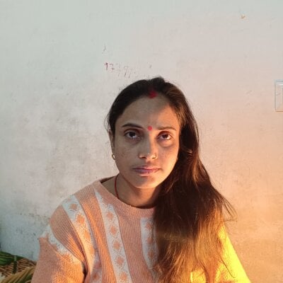 IndianSexyAunty4 on StripChat