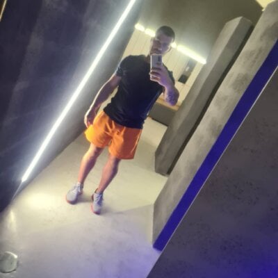 Dario40filip Male Shaved Free Webcam Nude