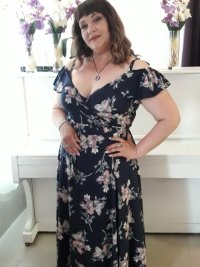 sweet_angela77's Offline Chat Room