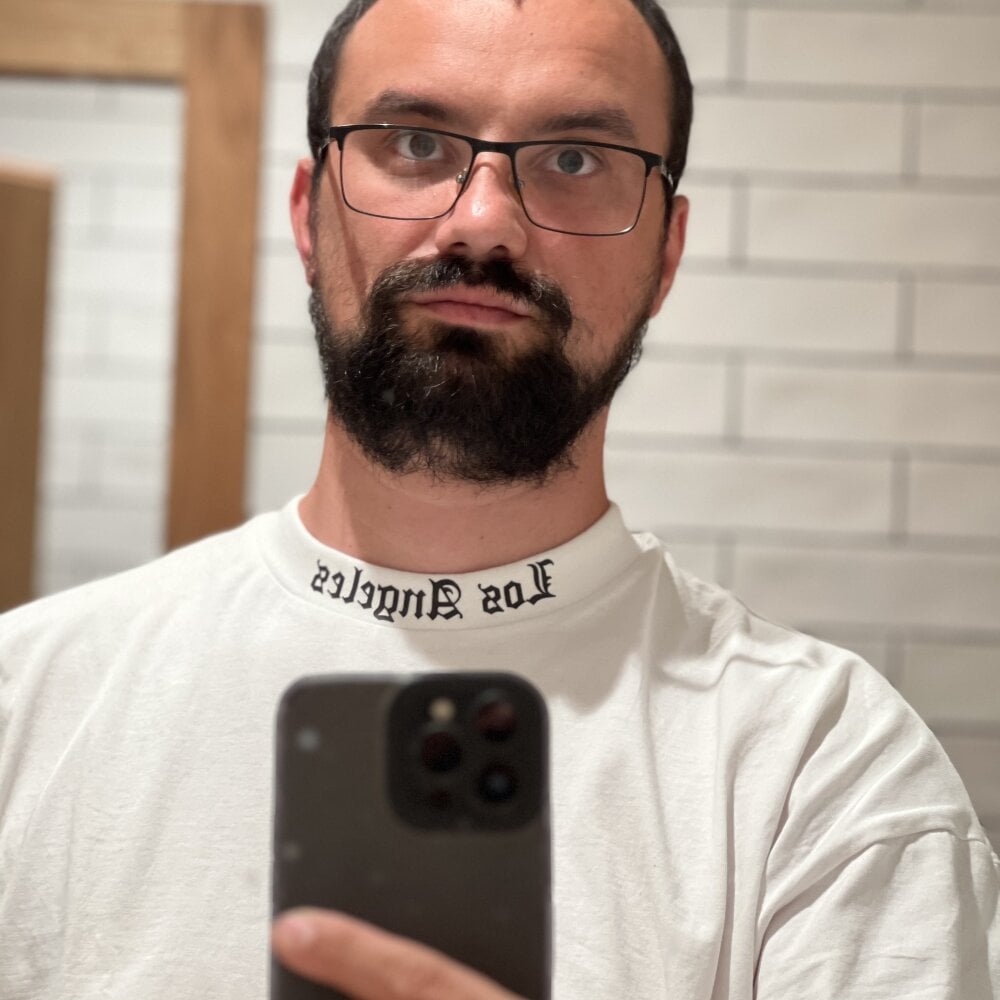 Fffddddeeet's Offline XXX Chat