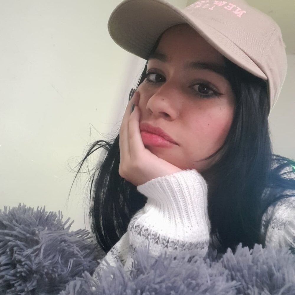 Chatroom XXX hors ligne de sol_lunaa_