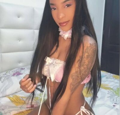 lexxi_smiith ➰ naked cam