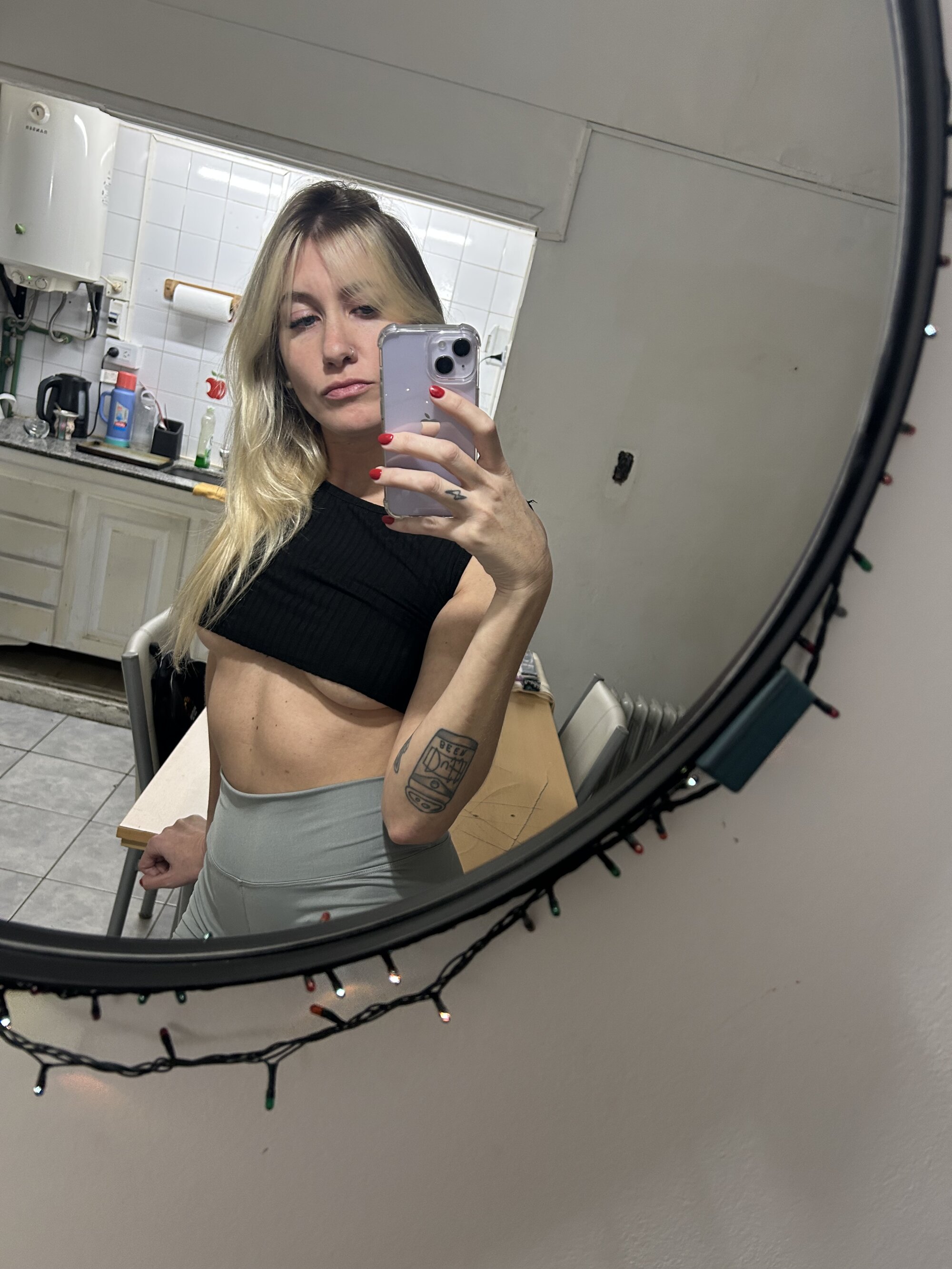 caritadeangellll