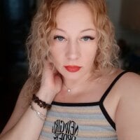 YaraCharm Show in webcam