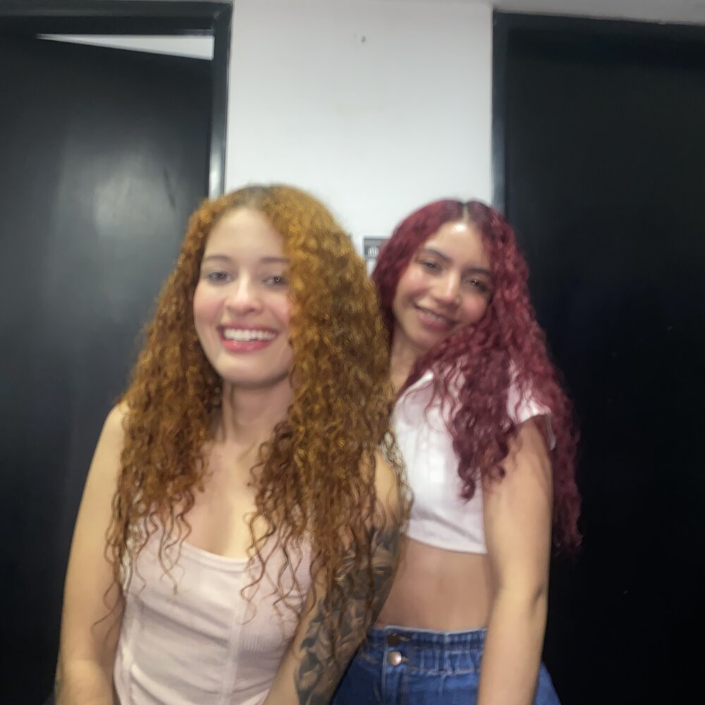 CurlyGirls1 🔒 live chat